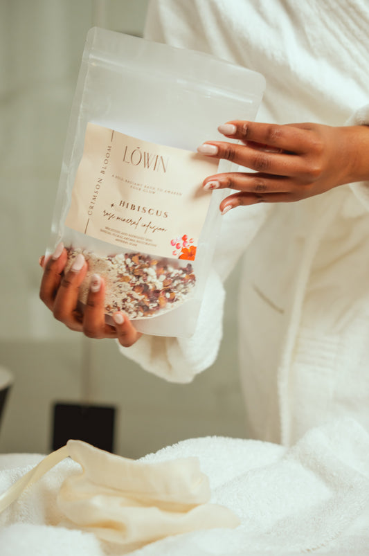 Crimson Bloom Bath Tea – Glowing & Hydrated Skin with Hibiscus, Rose, Dead Sea Salt & Colloidal Oatmeal