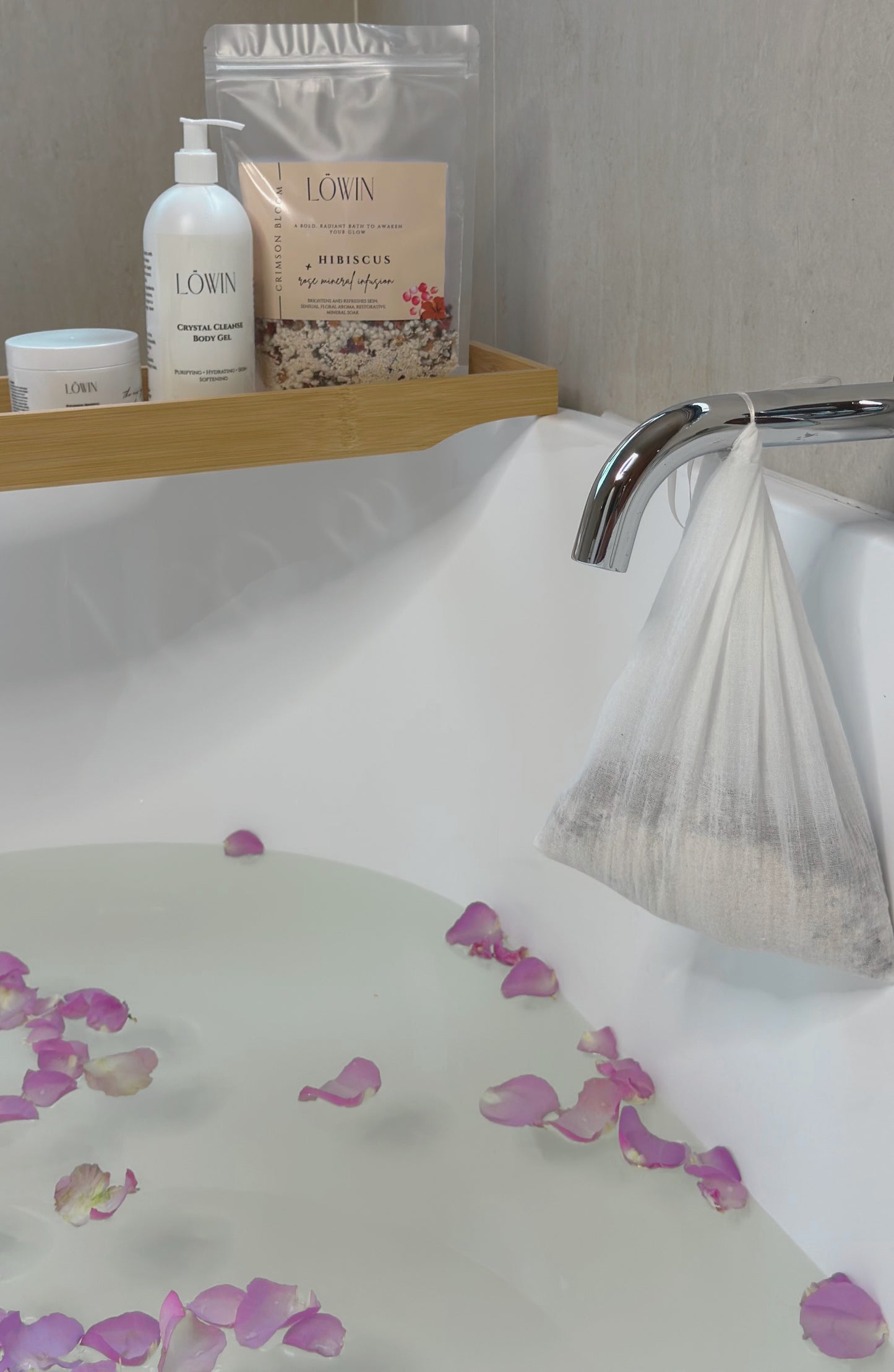 Verdant Serenity Bath Tea – Lavender, Chamomile, Dead Sea Flakes & Colloidal Oatmeal